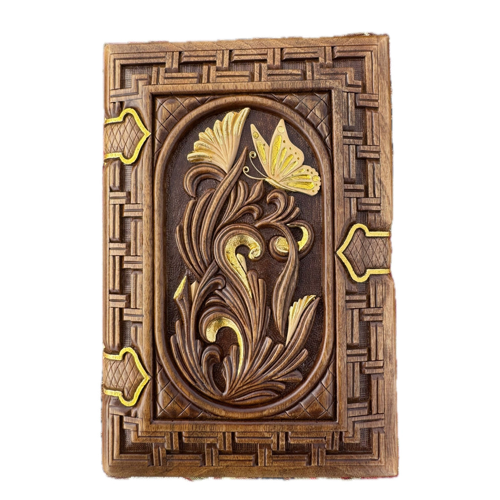Medium Butterfly Box — Walnut & Hornbeam