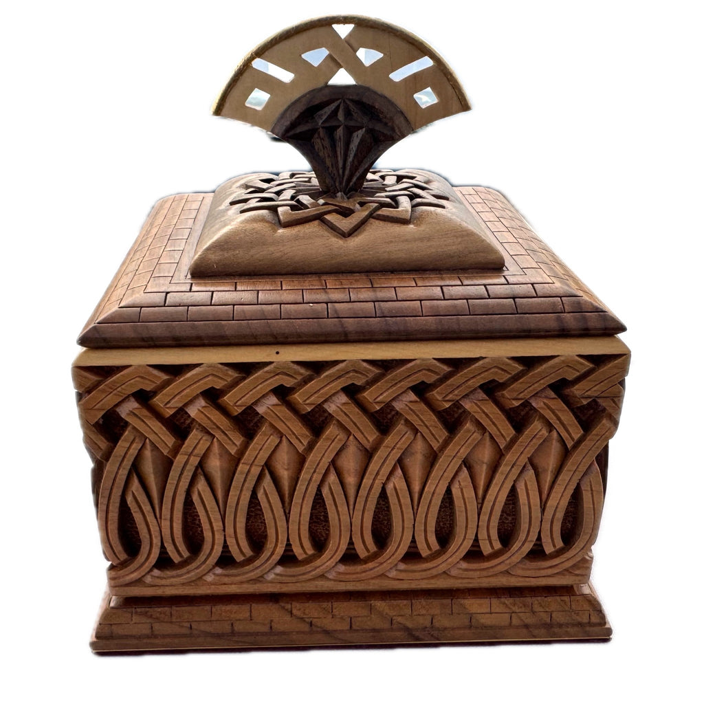 Small Ring Box with Fan Handle — Walnut & Hornbeam