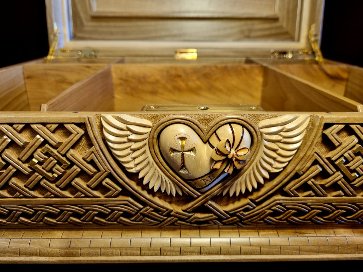Winged Heart Jewelry Box by Edgar Hovhannisyan