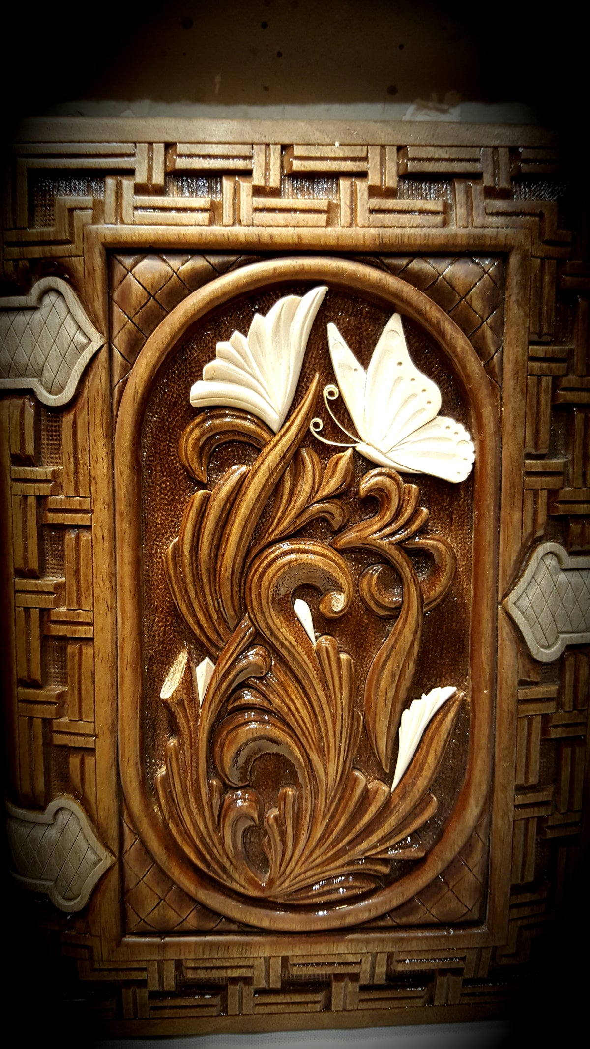 Medium Butterfly Box by Edgar Hovhannisyan