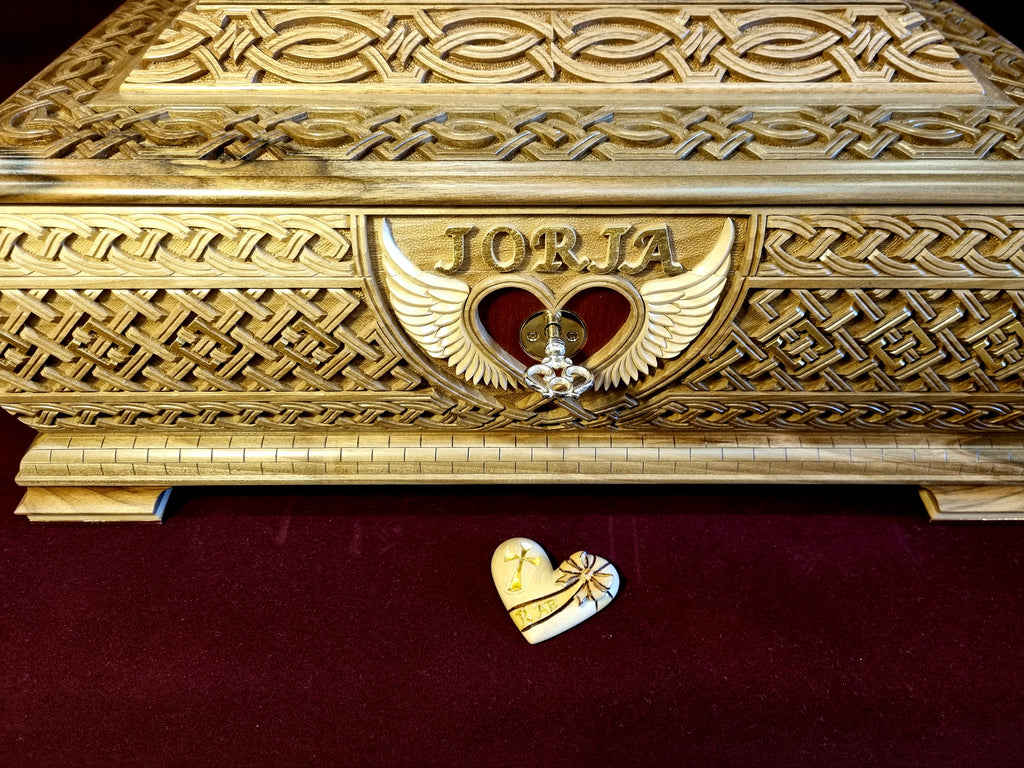 Winged Heart Jewelry Box by Edgar Hovhannisyan