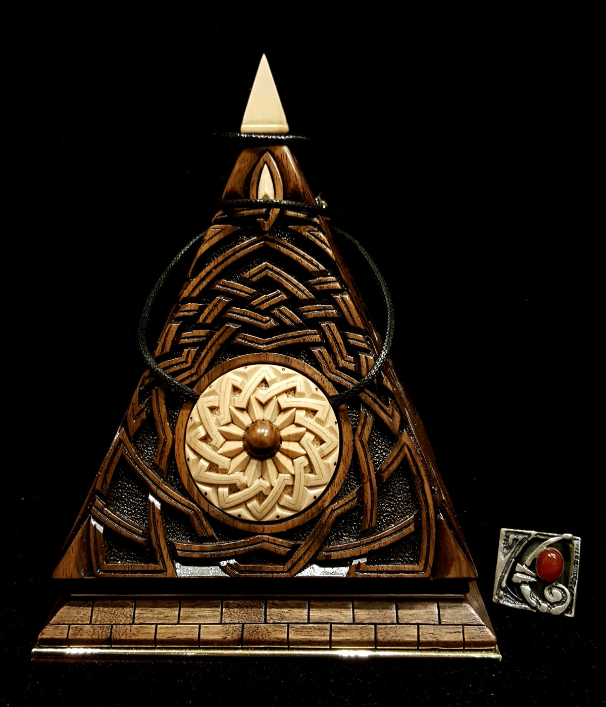 Pyramid Box with Pendant by Edgar Hovhannisyan