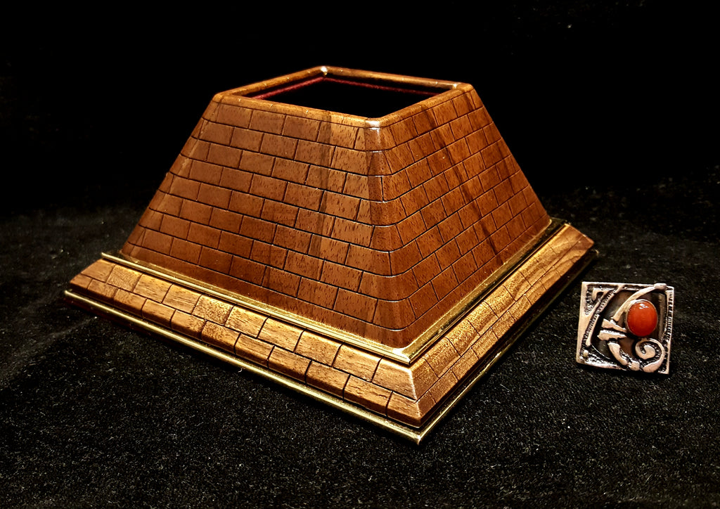 Pyramid Box with Pendant by Edgar Hovhannisyan