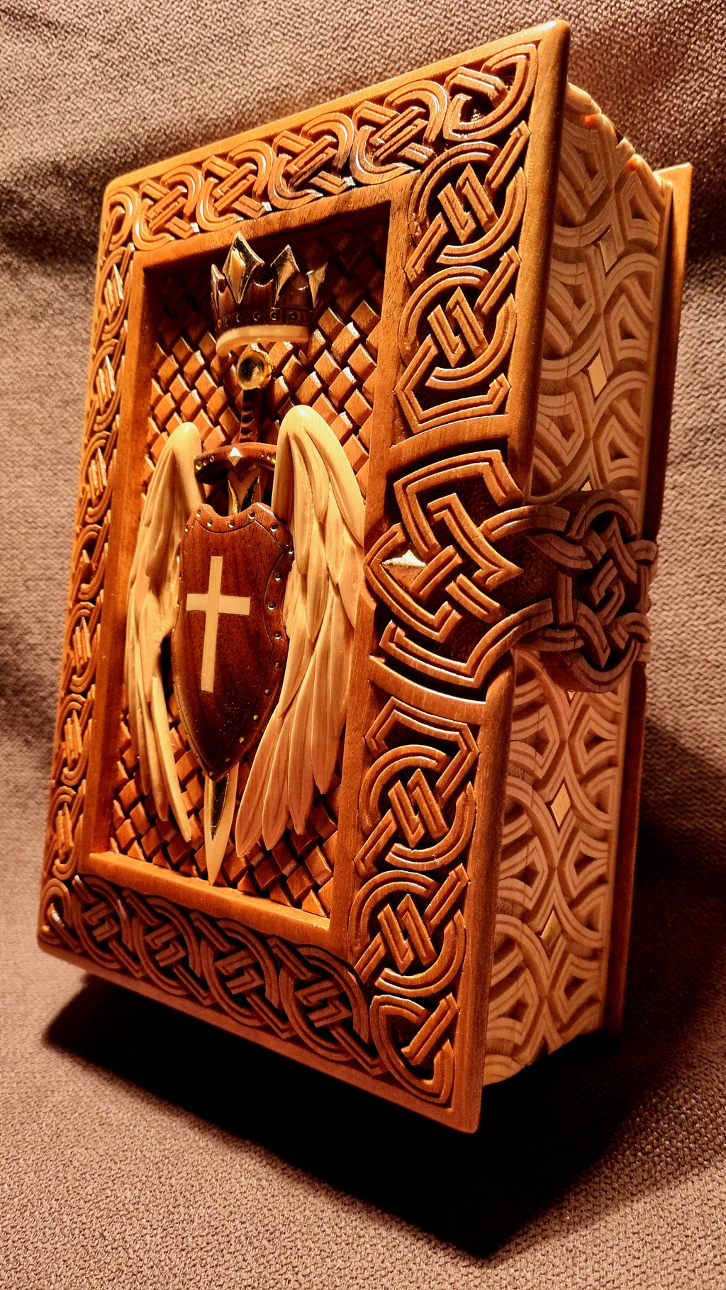 Crowned Winged Shield Book-Box by Edgar Hovhannisyan
